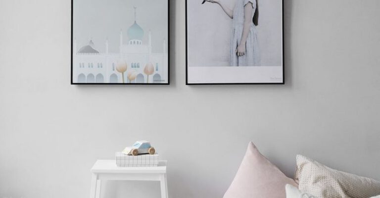 How to Create a Gallery Wall on a Budget?